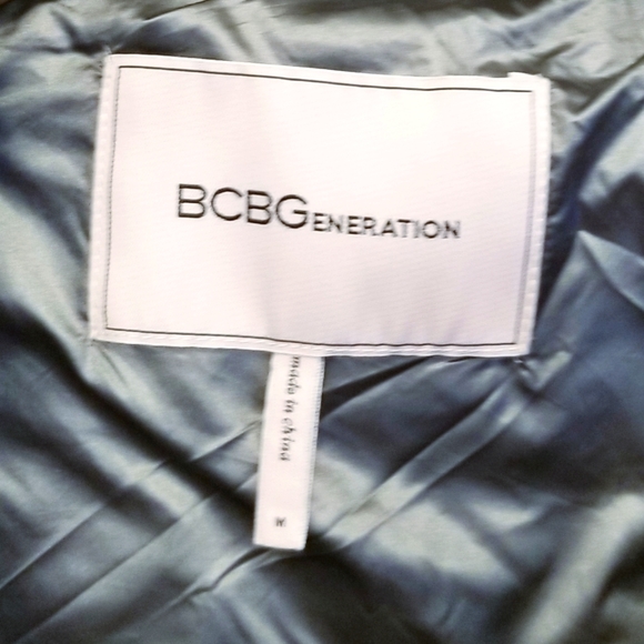 BCBGeneration Quilted Winter Puffer Coat in Gun Metal with Fur lined Hood - Picture 2 of 16